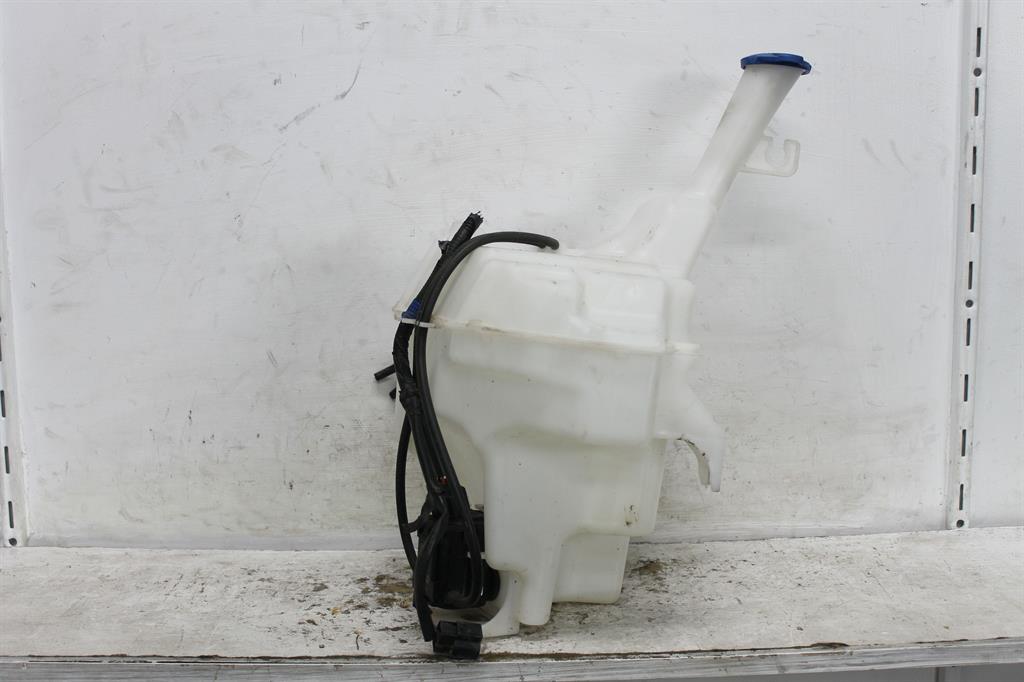 Used Hyundai, Accent Washer Bottle Rb 05/11 12/19 2017 – image 1 - All Good Parts