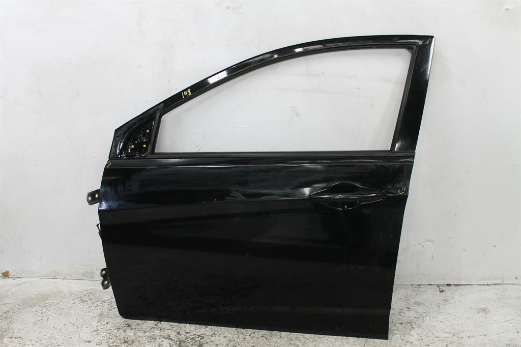 Used Hyundai, Accent Left Front Door Rb 05/11 12/19 2017 – image 1 - All Good Parts