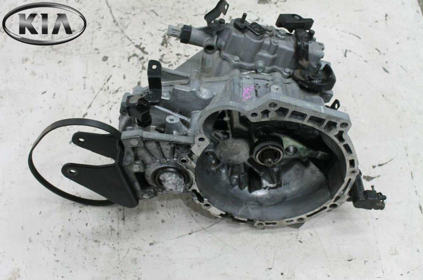 Used Kia, Rio Trans/Gearbox Manual Petrol 1.4 3 Bolt On Top Mount Type Jb 11/08 07/11 2010 – image 1 - All Good Parts