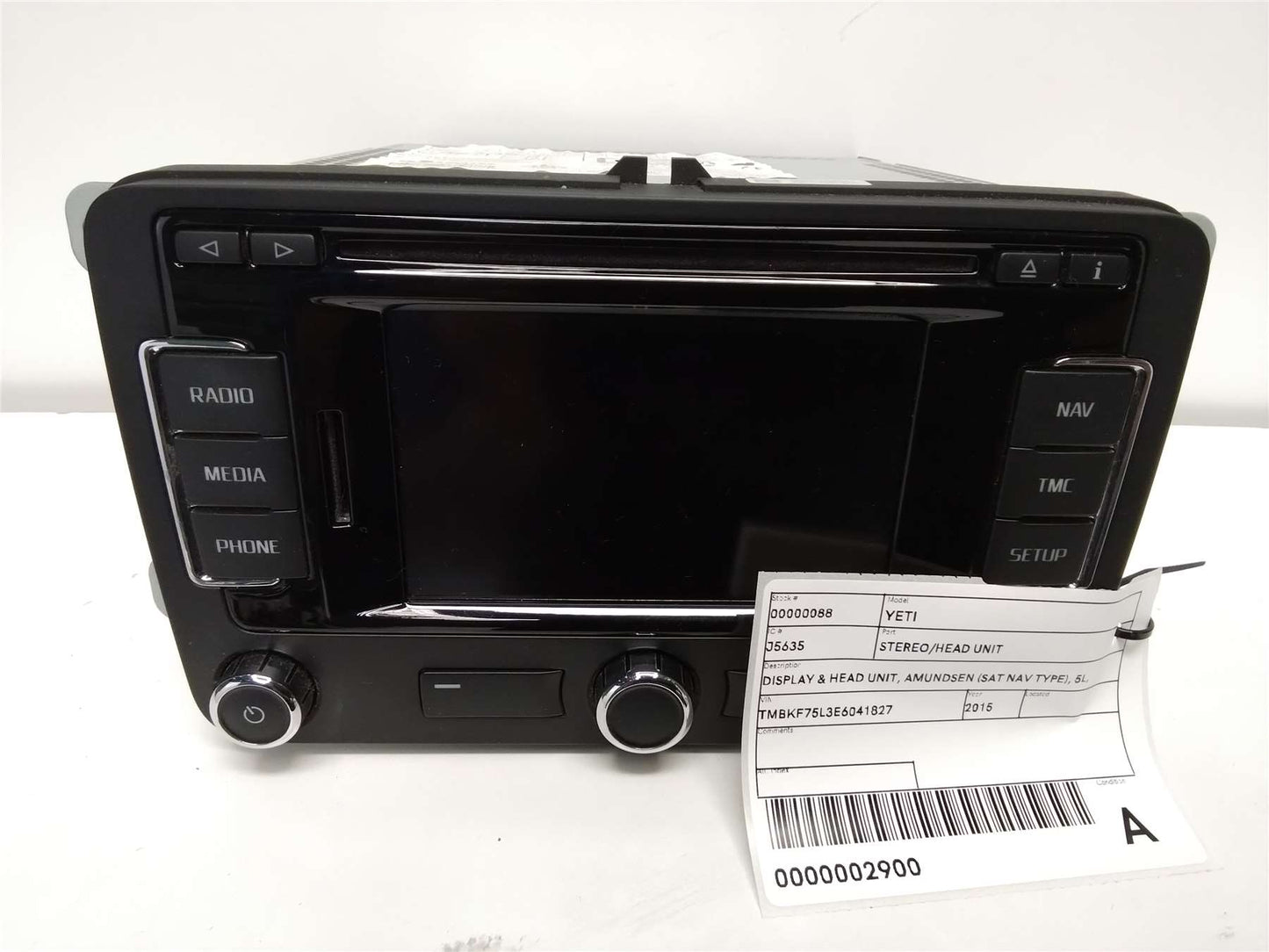 Used Skoda, Yeti Stereo/Head Unit Display & Head Unit Amundsen (Sat Nav Type) 5L 11/13 05/16 2014 – image 1 - All Good Parts