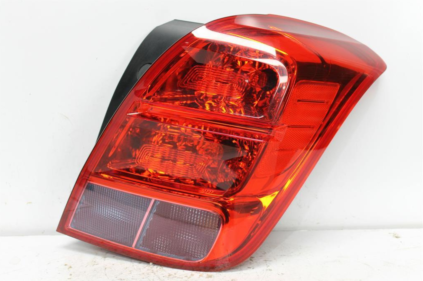 Used Holden, Trax Right Taillight Tj In Body Non Led Type 08/13 12/20 2017 – image 1 - All Good Parts