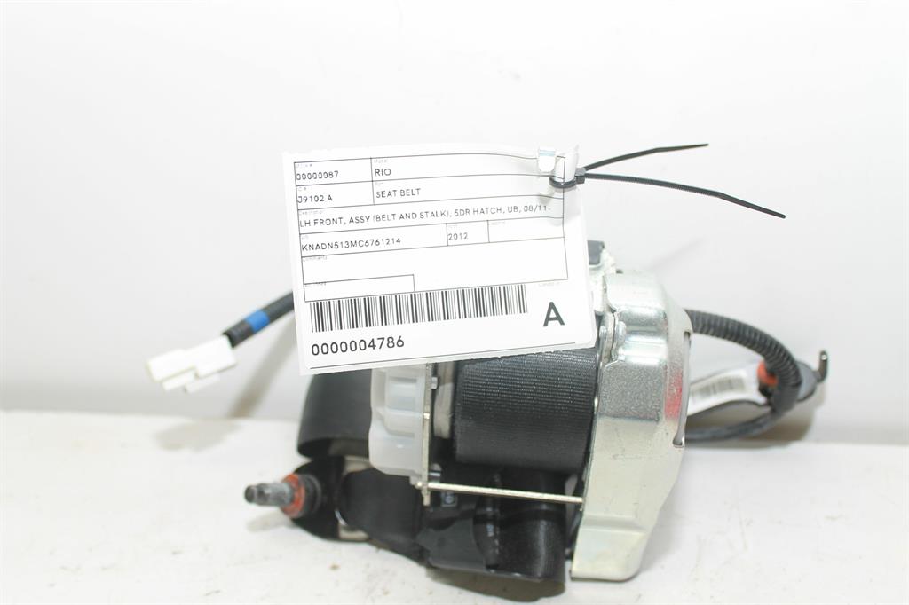 Used Kia, Rio Seat Belt Lh Front Assy (Belt And Stalk) 5Dr Hatch Ub 08/11 11/16 2012 – image 1 - All Good Parts