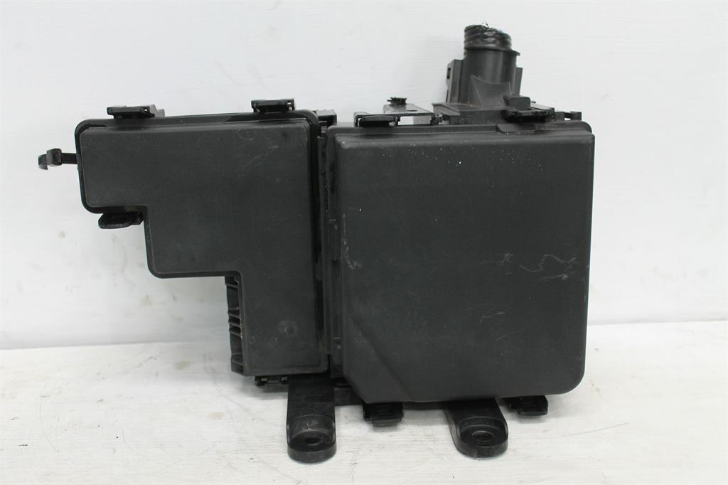 Used Nissan, Xtrail Fuse Box Petrol T32 02/14 07/22 2018 – image 1 - All Good Parts