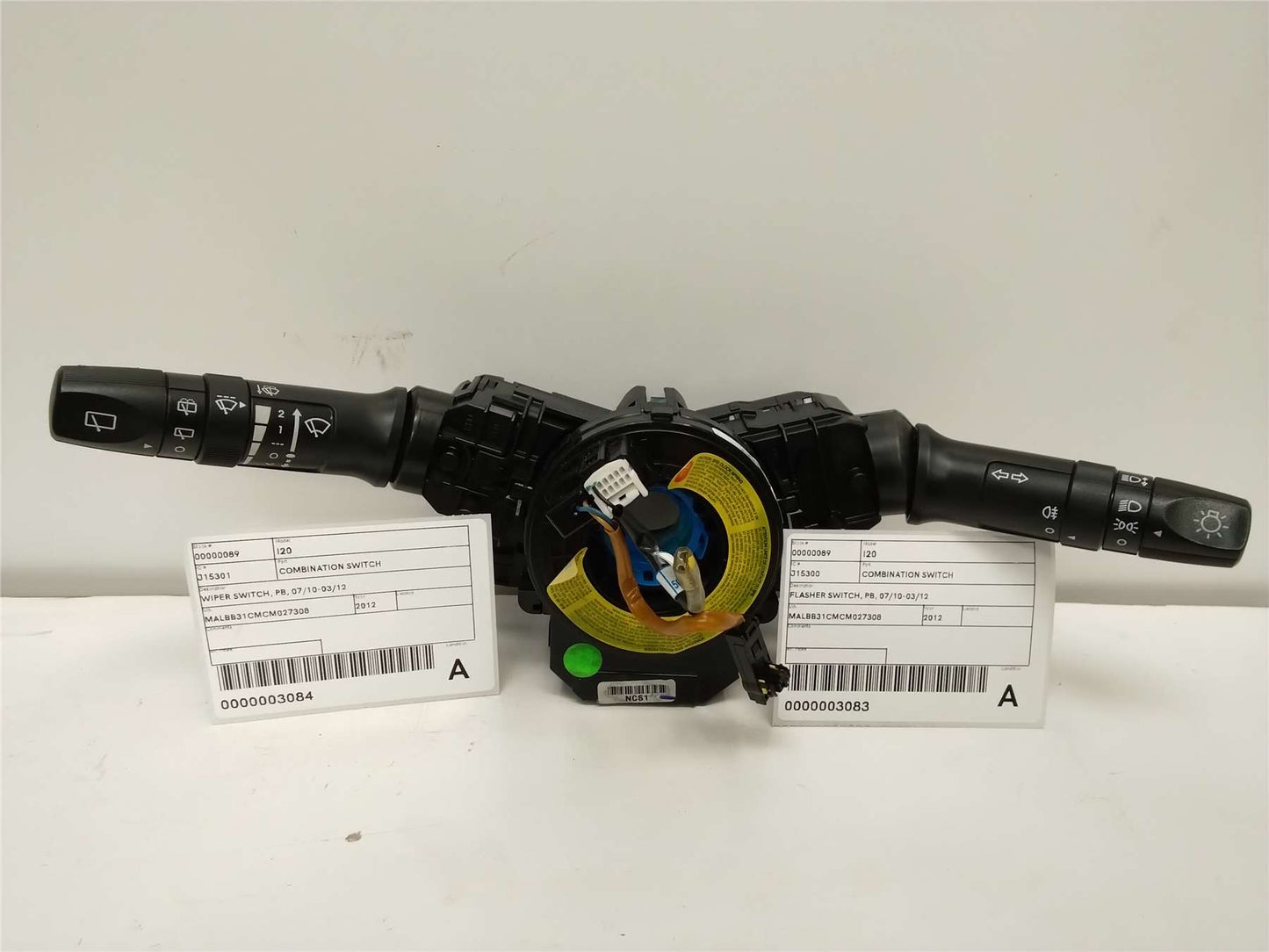 Used Hyundai, I20 Combination Switch Flasher Switch Pb 07/10 03/12 2012 – image 1 - All Good Parts