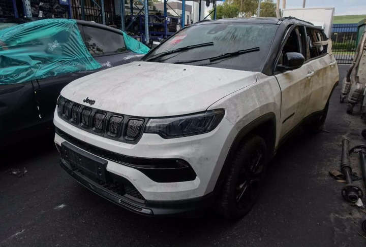 Used Jeep , Compass Engine , Petrol, 2.4, M6, 10/17-12/23  – main images - All Good Parts