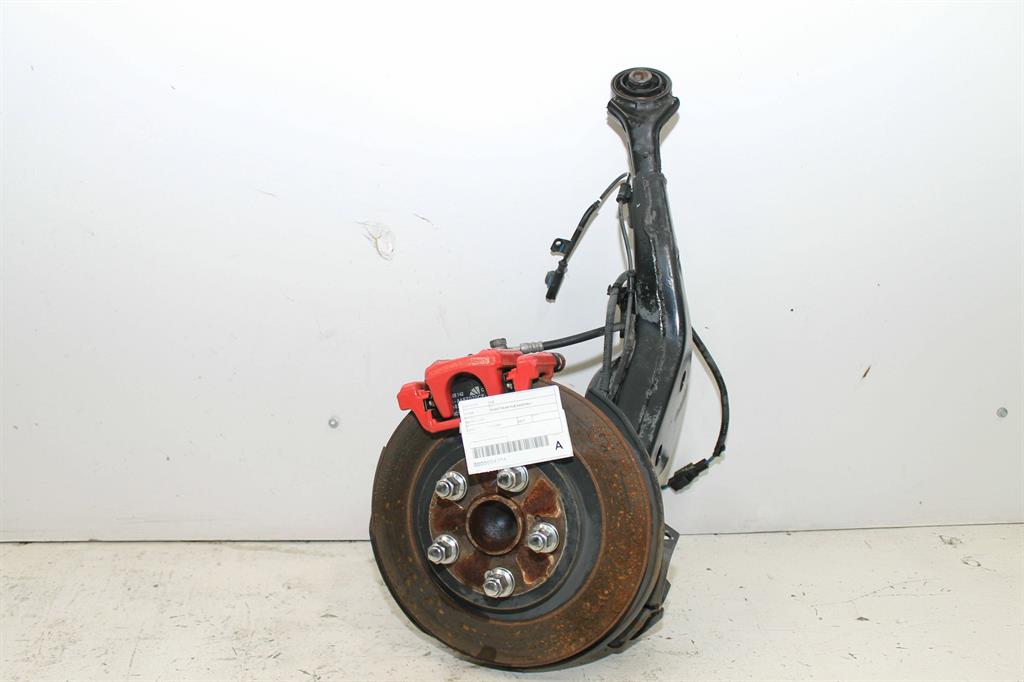 Used Haval, H2 Right Rear Hub Assembly 06/15 02/21 2017 – image 1 - All Good Parts