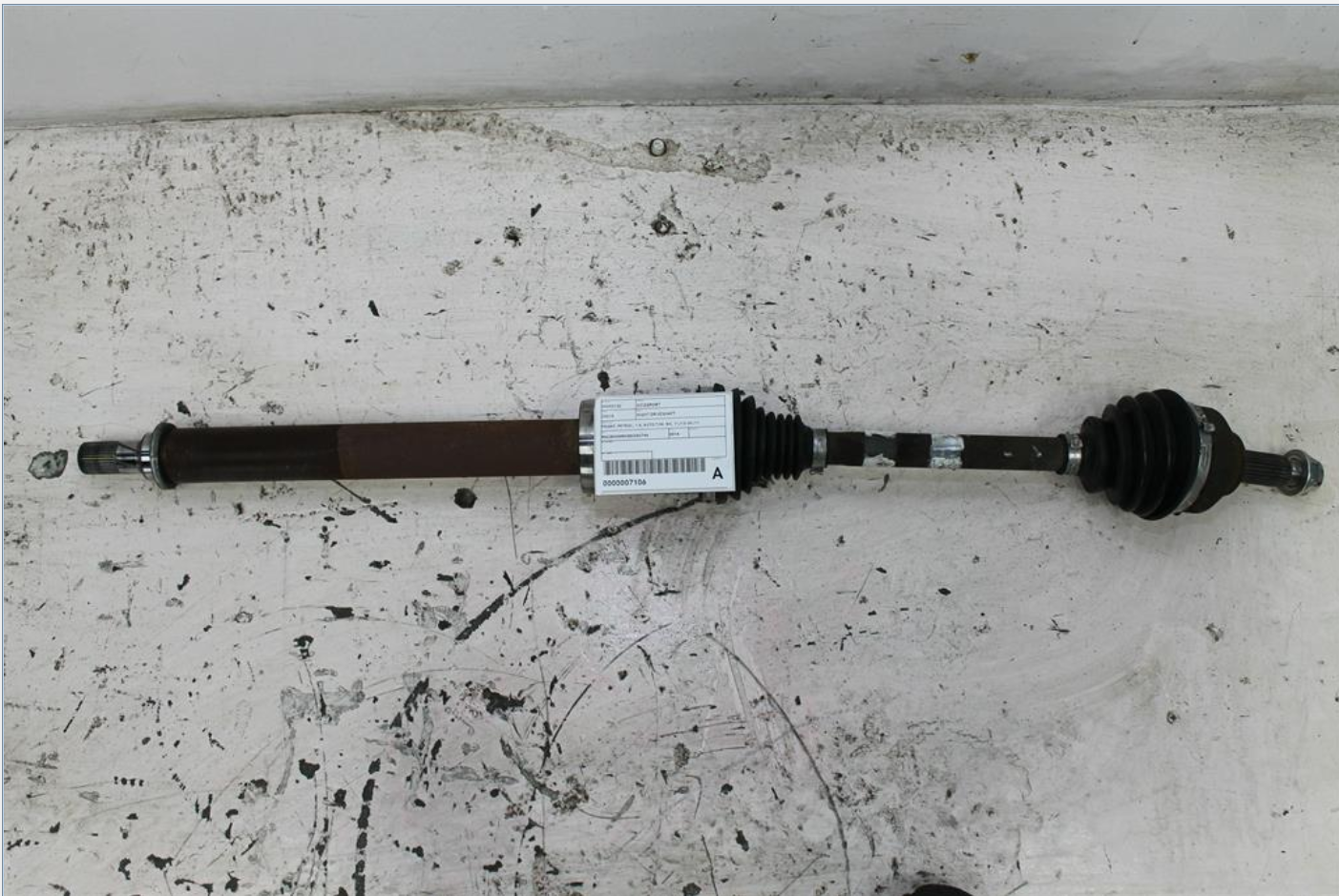Used Ford, Ecosport Right Driveshaft Front Petrol 1.5 Auto T/M Bk 11/13 09/17 2014 – image 1 - All Good Parts