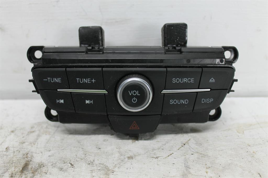 Used Ford, Escape Stereo/Head Unit Stereo Centre Control Panel Zg 09/16 05/20 2018 – image 1 - All Good Parts