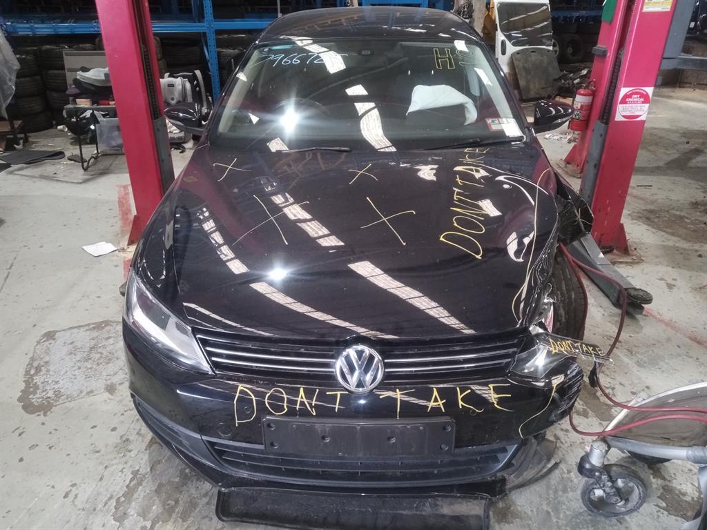 Used Volkswagen Jetta 2013 – image 1 - All Good Parts