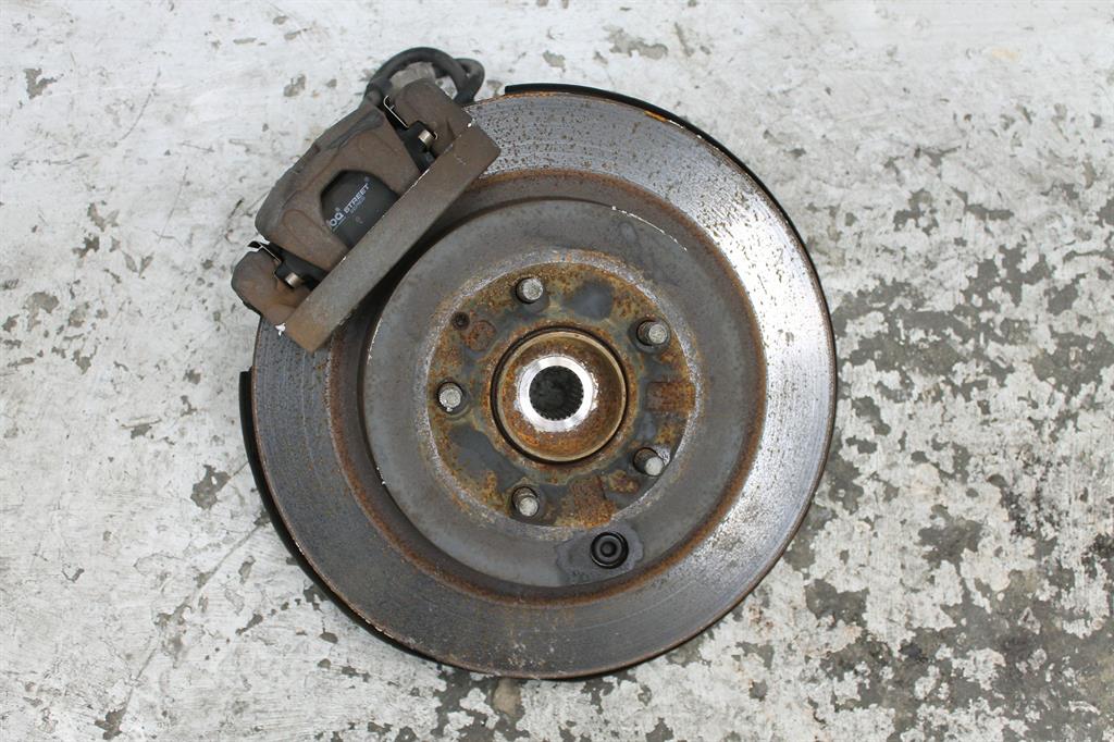 Used Mazda, CX9 Right Rear Hub Assembly Tb Awd 12/07 12/15 2015 – image 1 - All Good Parts