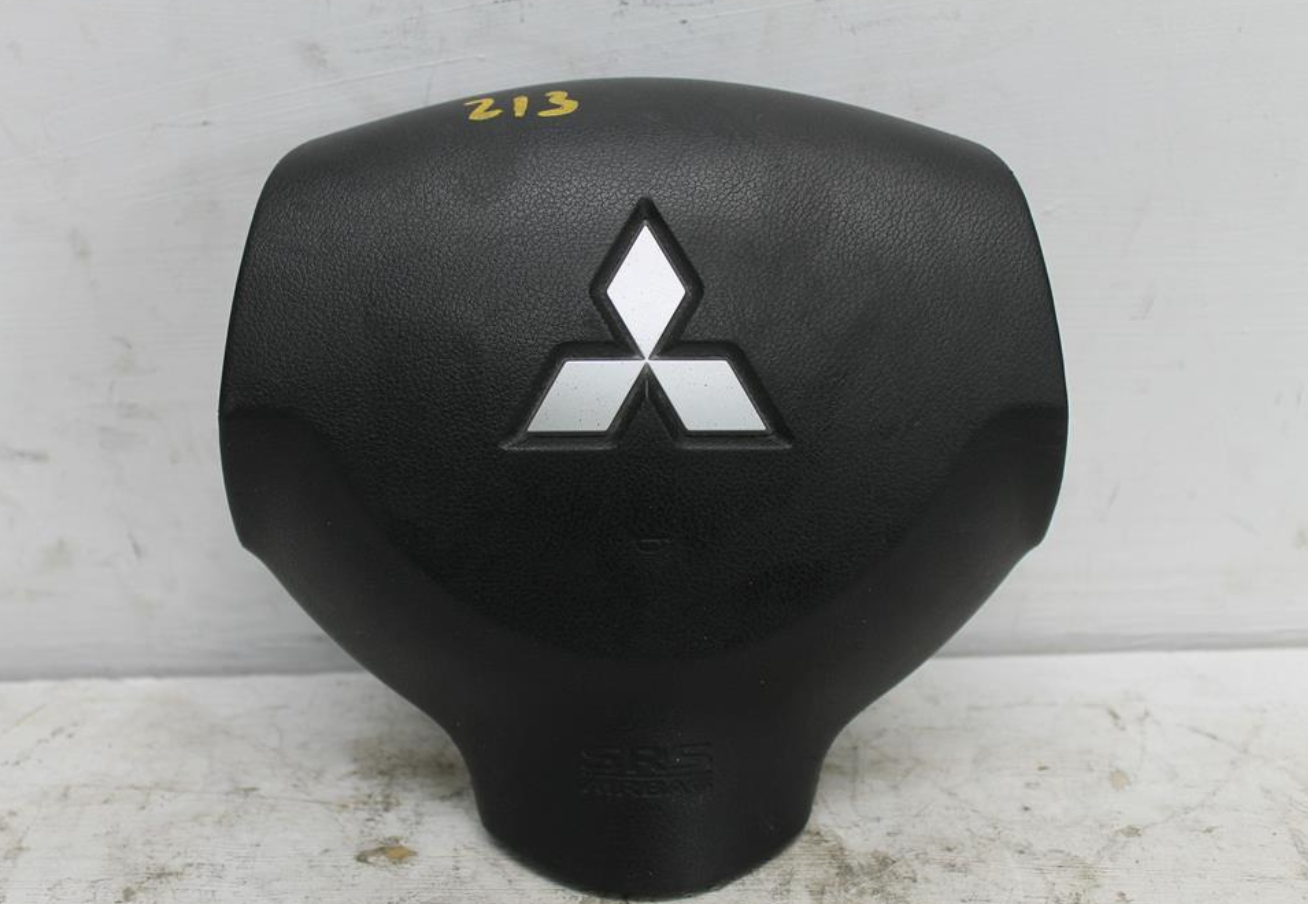 Used Mitsubishi, Outlander Right Airbag Steering Wheel Zh 09/09 10/12 2012 – image 1 - All Good Parts