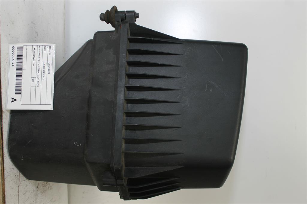 Used Jeep, Cherokee Air Cleaner/Box Air Cleaner Kl 2.4 Petrol 02/14 03/18 2016 – image 1 - All Good Parts