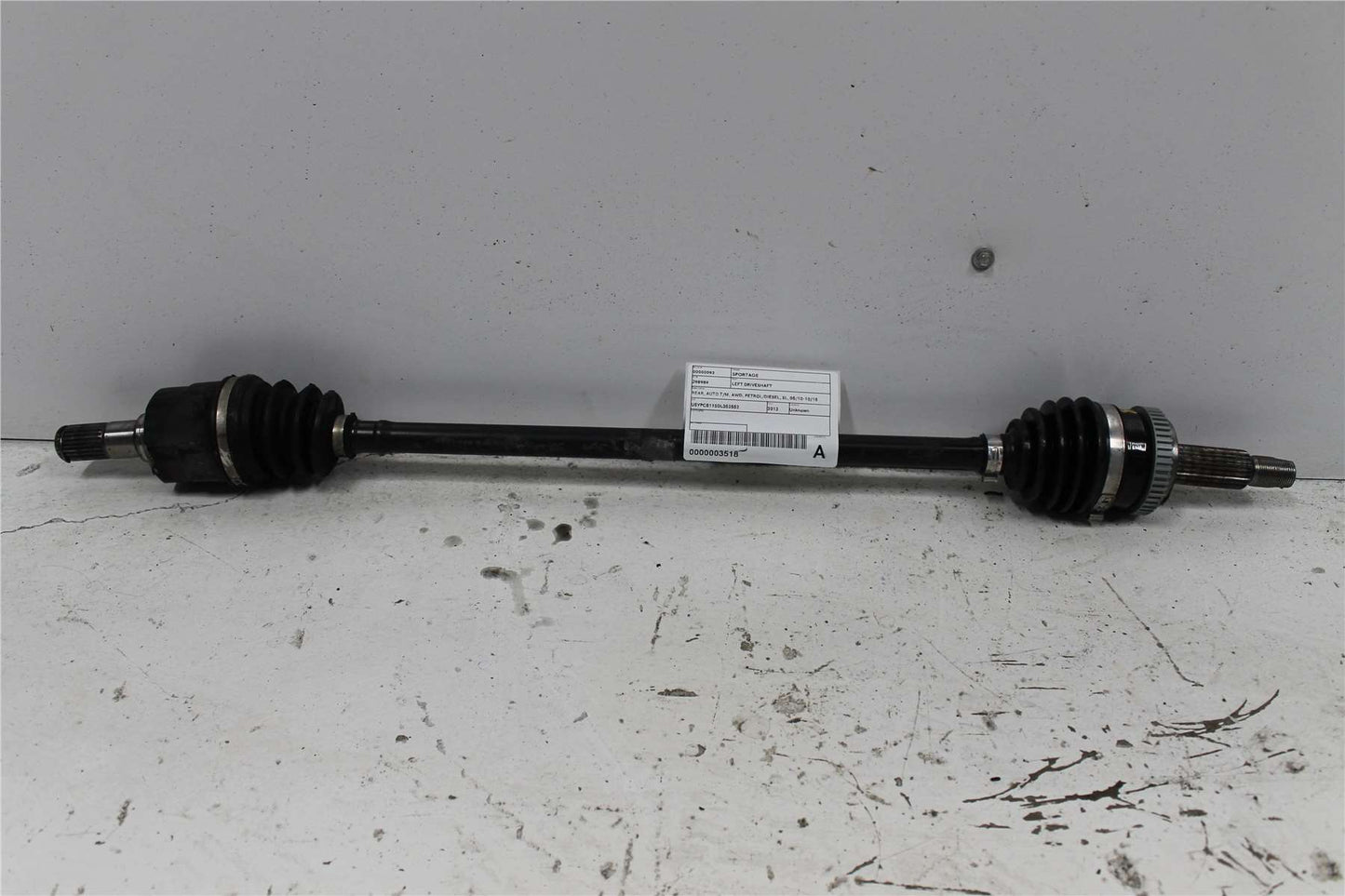 Used Kia, Sportage Left Driveshaft Rear Auto T/M Awd Petrol/Diesel Sl 05/10 10/15 2013 – image 1 - All Good Parts
