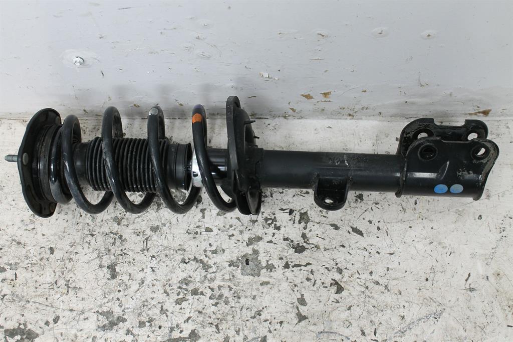 Used Kia, Sorento Right Front Strut Xm 10/09 09/12 2012 – image 1 - All Good Parts