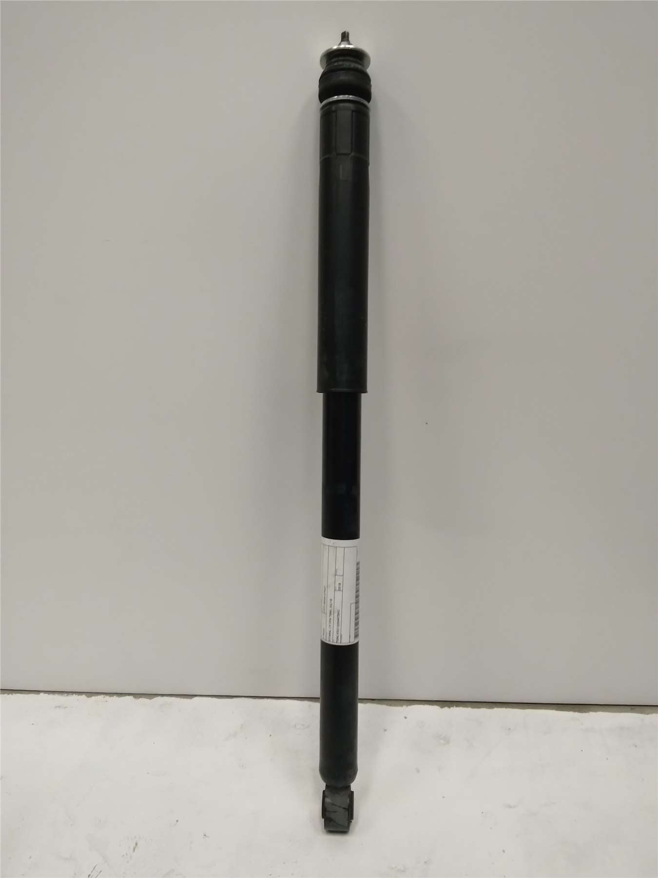 Used Suzuki, Vitara Left Rear Strut Vitara Ly (Vin Tsm) 06/15 2018 – image 1 - All Good Parts
