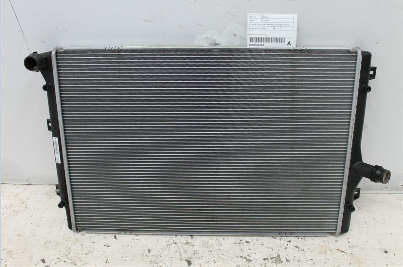 Used Volkswagen, Passat Radiator 2.0 Diesel Excluding Bmp Code 3C/Mk6 B6 B7/3Cc 03/06 12/16 2011 – image 1 - All Good Parts