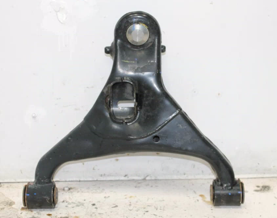 Used Ford, Ranger Right Front Lower Control Arm Px Series 3 2Wd Hi Ride/4Wd 06/18 04/22 2022 – image 1 - All Good Parts