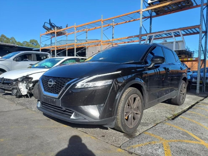 Used Nissan , Qashqai Engine , J12, Petrol, 1.3, Turbo, Hr13, 05/22 2017 – main images - All Good Parts