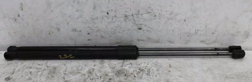 Used Skoda, Rapid Hatch Strut Nh Tailgate Struts (Pair) 05/14 12/20 2016 – image 1 - All Good Parts