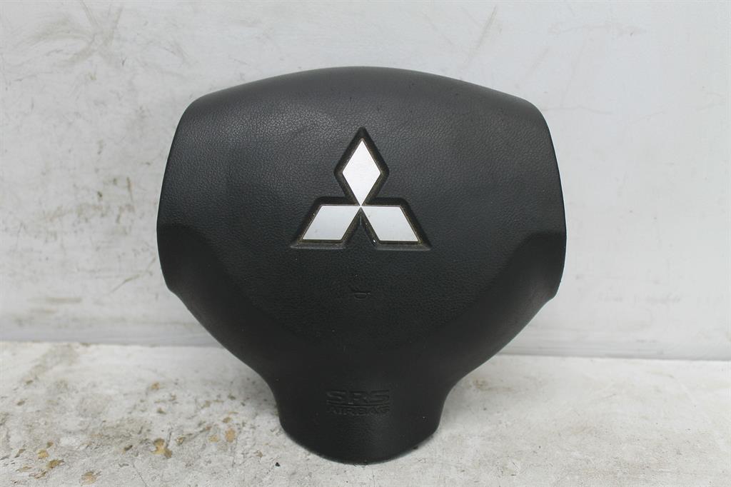 Used Mitsubishi, Triton Right Airbag Steering Wheel Mn 3 Spoke Type 08/09 04/15 2010 – image 1 - All Good Parts