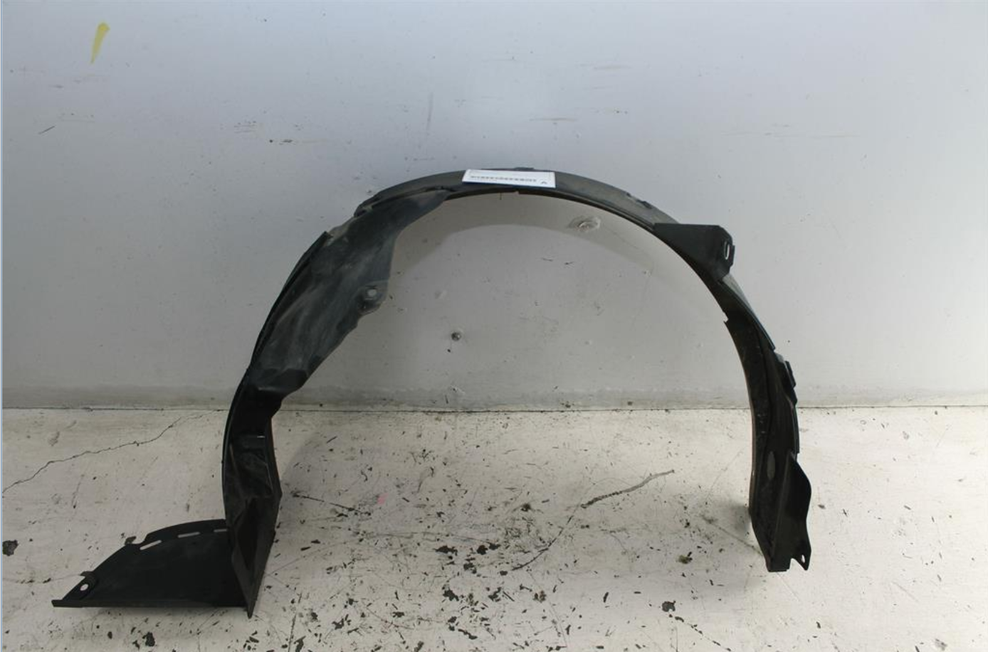 Used Hyundai, Accent Right Guard Liner Rb Front 10/13 12/19 2016 – image 1 - All Good Parts