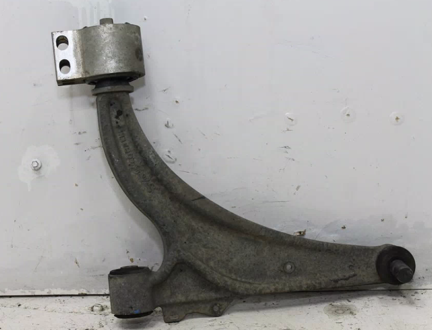 Used Holden, Cruze Left Front Lower Control Arm Jg Jh 03/09 2012 – image 1 - All Good Parts