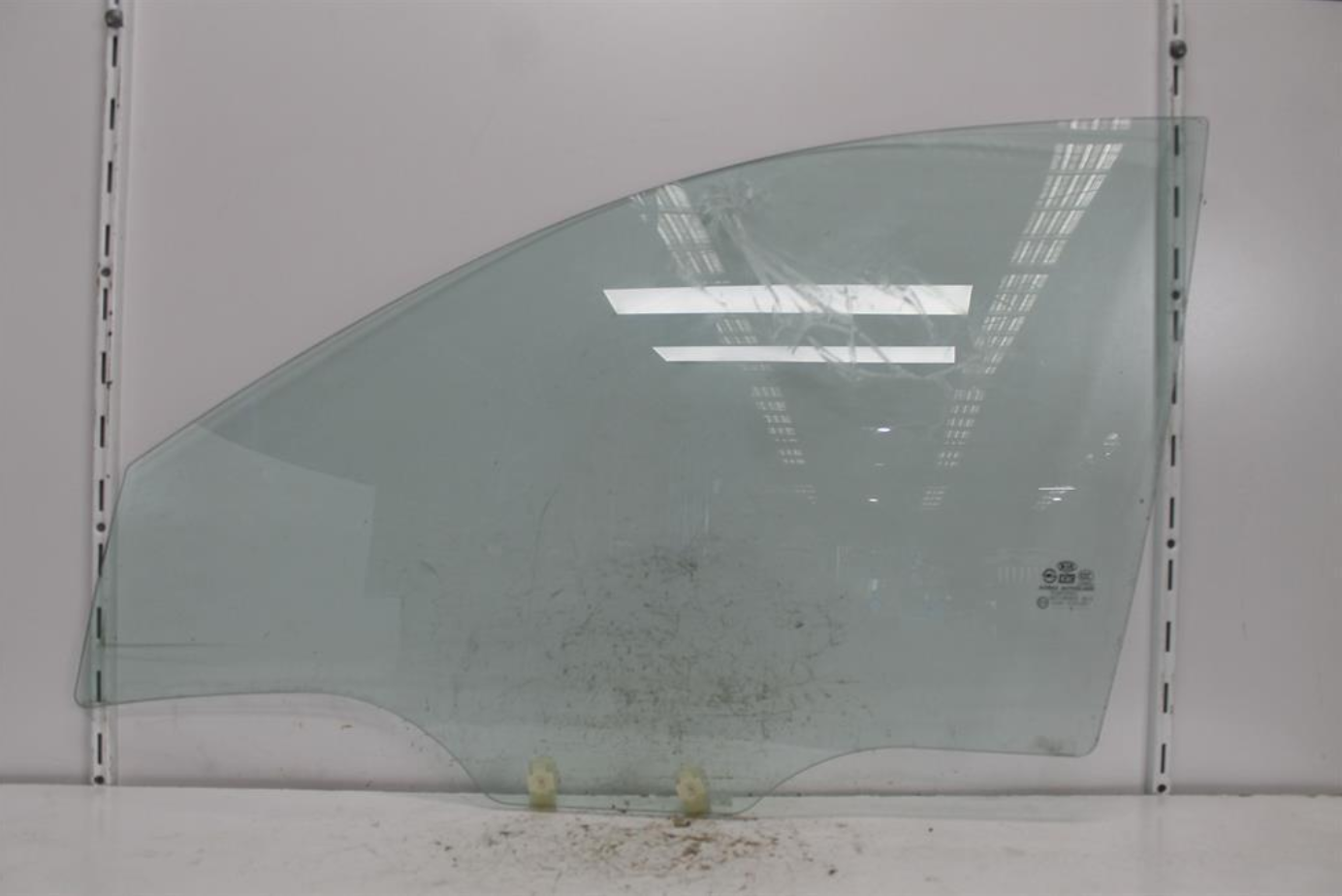 Used Kia, Rio Left Front Door Window Jb 08/05 07/11 2010 – image 1 - All Good Parts