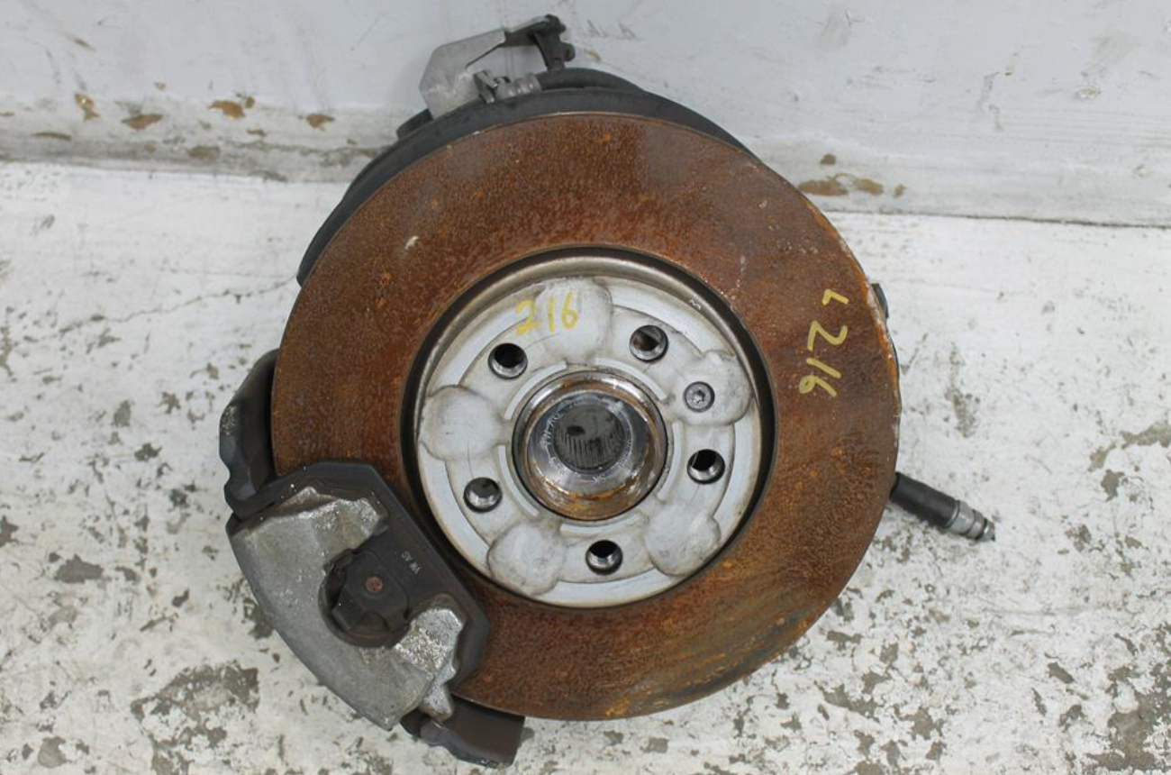 Used Skoda, Kamiq Left Front Hub Assembly Nw 06/20 2020 – image 1 - All Good Parts