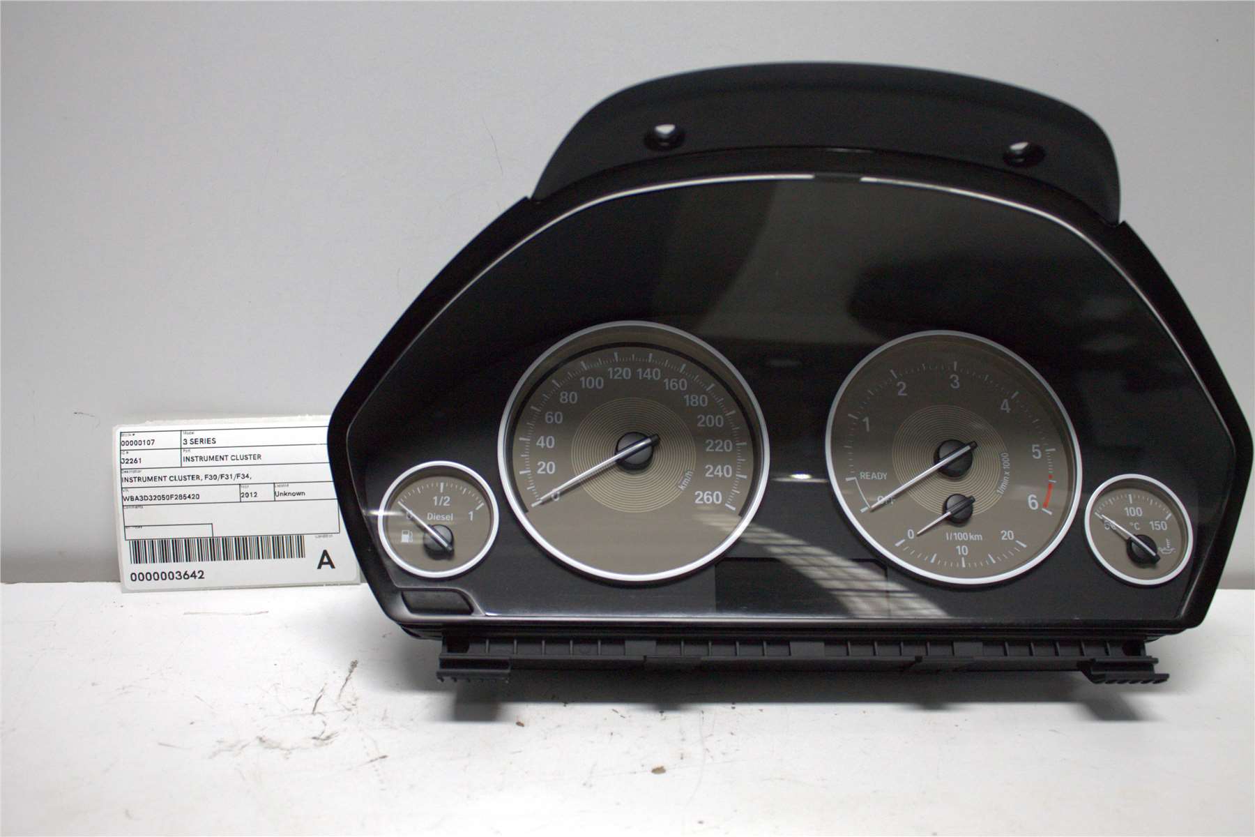 Used BMW, 3 Series Instrument Cluster Instrument Cluster F30/F31/F34 Sedan/Wagon/Hatch Diesel Standard Type 11/11 2012 – image 1 - All Good Parts
