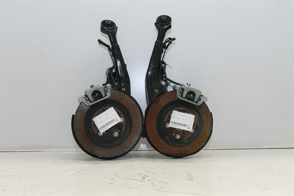 Used Haval, H2 Left Rear Hub Assembly 06/15 02/21 2020 – image 1 - All Good Parts