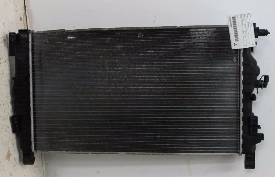Used Holden, Cruze Radiator Auto 1.4/1.6/1.8 Petrol Jh 03/11 01/17 2015 – image 1 - All Good Parts