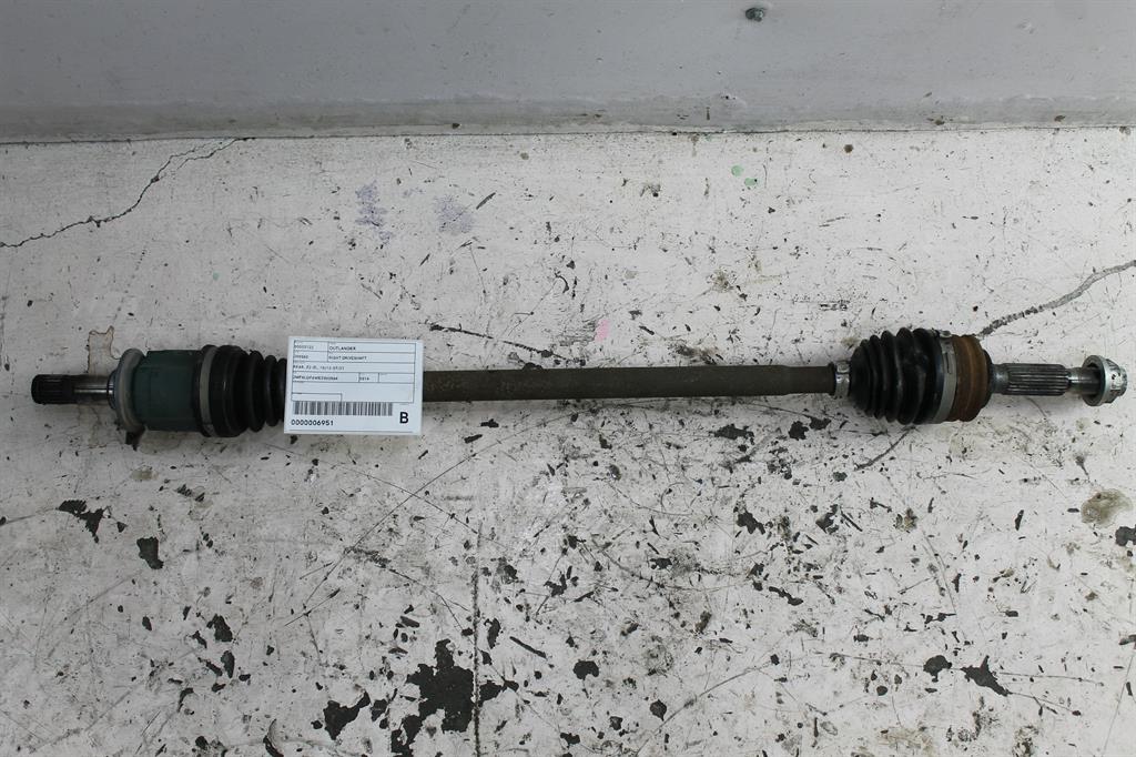 Used Mitsubishi, Outlander Right Driveshaft Rear Zj Zl 10/12 07/21 2014 – image 1 - All Good Parts
