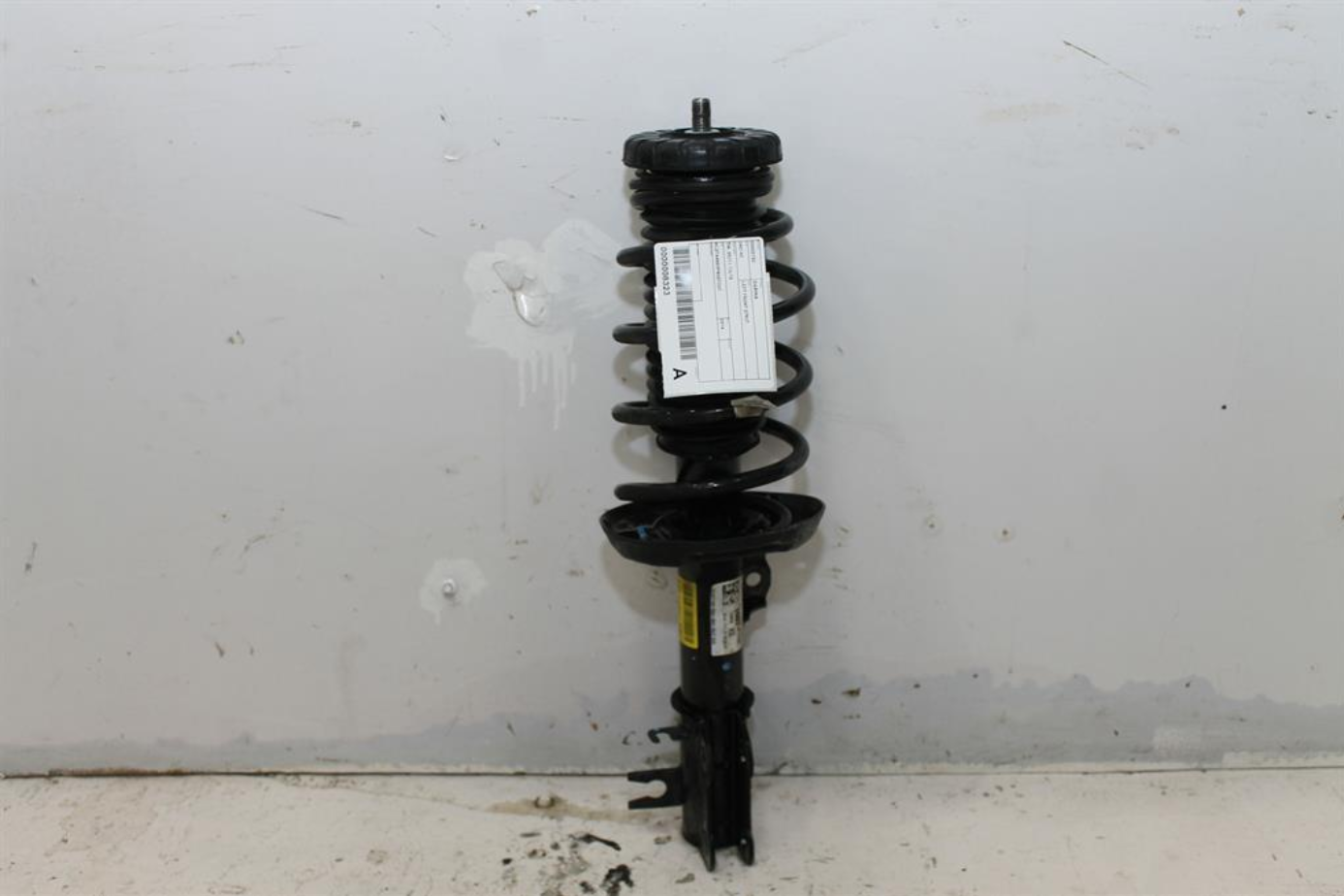 Used Holden, Barina Left Front Strut Tm 09/11 12/18 2014 – image 1 - All Good Parts