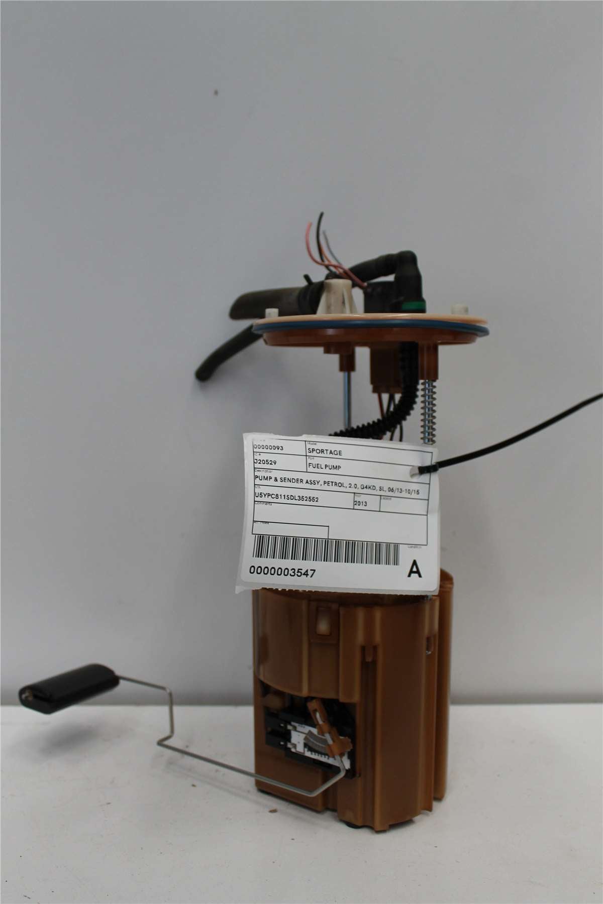 Used Kia, Sportage Fuel Pump Pump & Sender Assy Petrol 2.0 G4Kd Sl 06/13 10/15 2013 – image 1 - All Good Parts