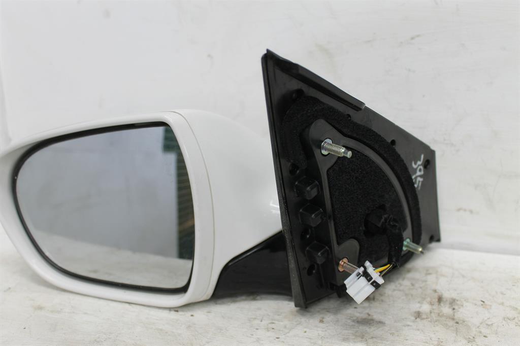 Used Hyundai, I40 Left Door Mirror Vf Manual Folding Type 09/11 05/15 2013 – image 1 - All Good Parts