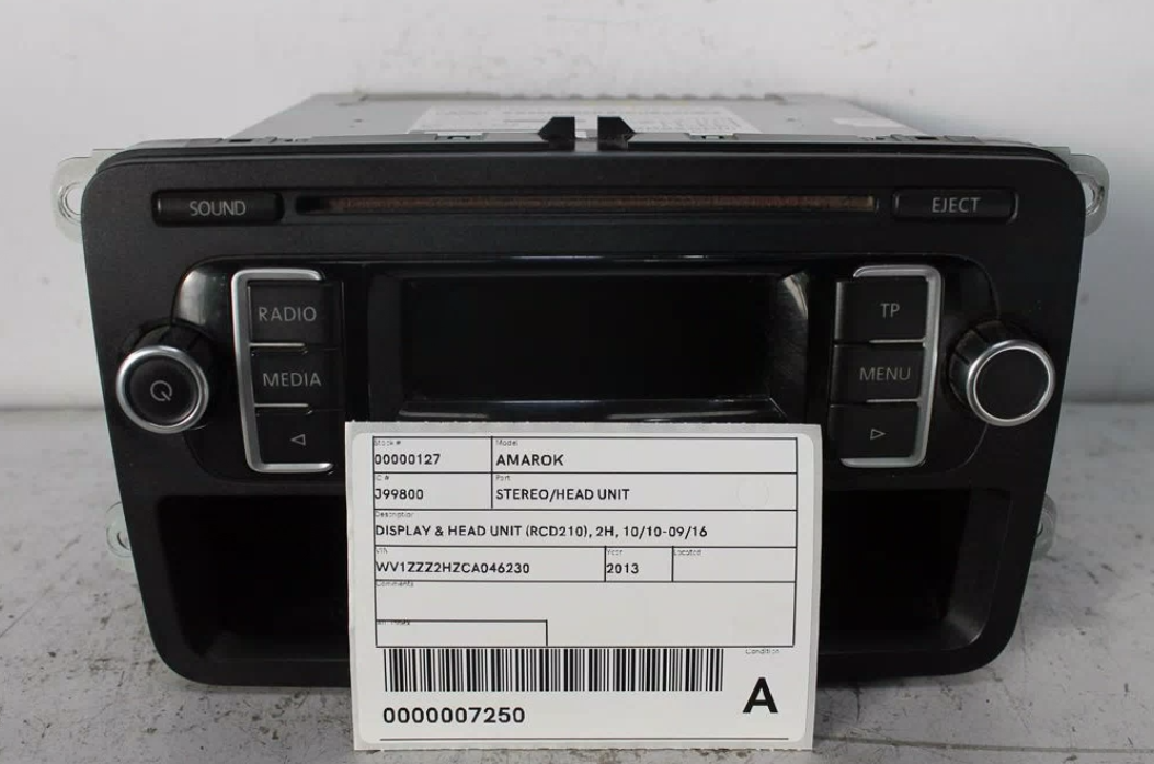 Used Volkswagen, Amarok Stereo/Head Unit Display & Head Unit (Rcd210) 2H 10/10 09/16 2013 – image 1 - All Good Parts