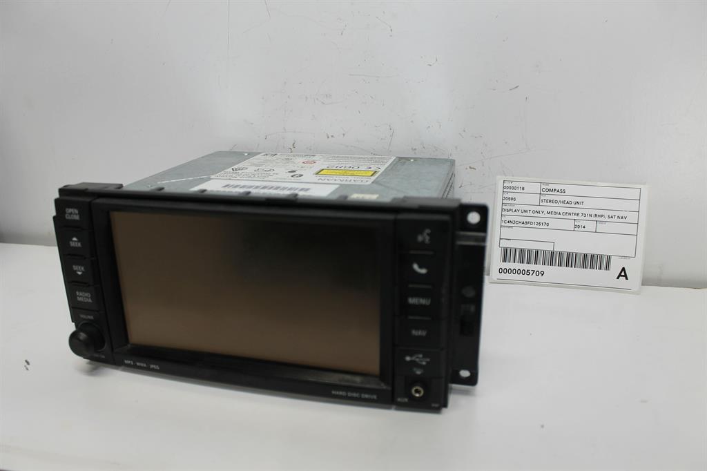Used Jeep, Compass Stereo/Head Unit Display Unit Only Media Centre 731N (Rhp) Sat Nav Type Mk 07/11 12/16 2014 – image 1 - All Good Parts