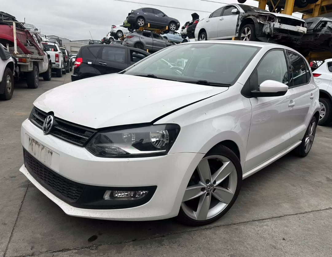 Used Volkswagen, Polo Right Headlamp , 6R, Comfortline/Gti, Halogen Type, 05/10-05/14 – main images - All Good Parts