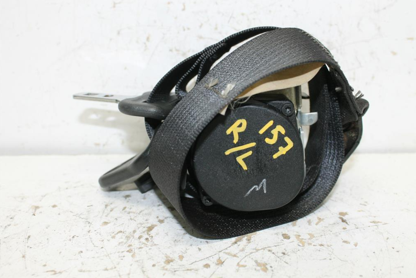 Used Dodge, Journey Seat Belt Lh Rear 2Nd Row Seat Belt Only Jc 05/08 12/16 2010 – image 1 - All Good Parts