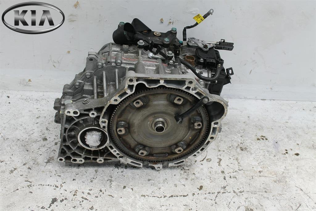 Used Kia, Sportage Trans/Gearbox Auto Awd Diesel 2.0 D4Ha 6 Speed W/ Transfer Case Sl 05/10 01/14 2012 – image 1 - All Good Parts