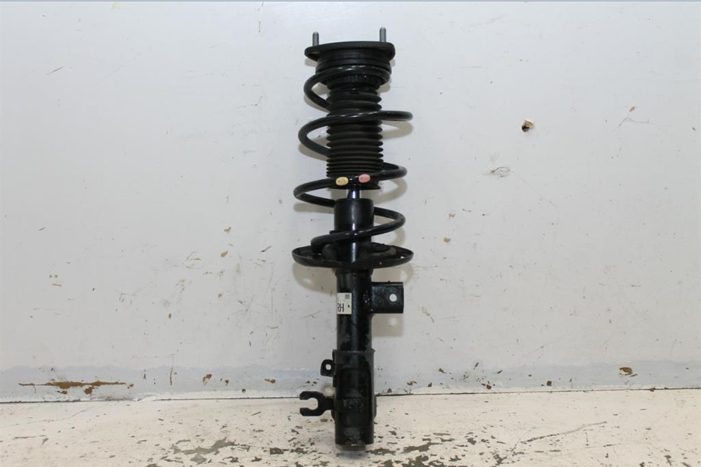 Used Mazda, 3 Right Front Strut Bn 05/16 02/19 2016 – image 1 - All Good Parts