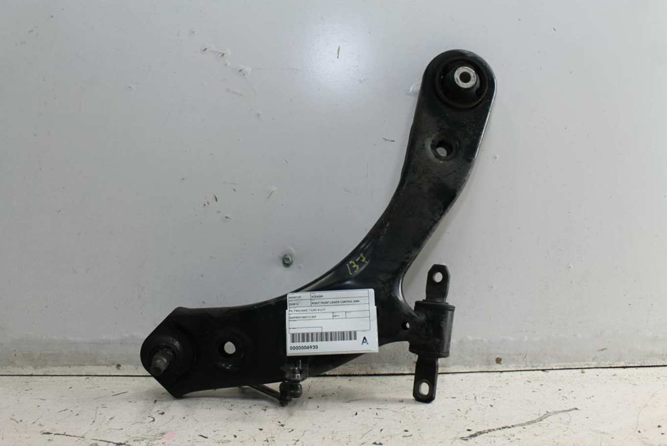 Used Suzuki, Kizashi Right Front Lower Control Arm Fr Fwd/Awd 12/09 01/17 2011 – image 1 - All Good Parts