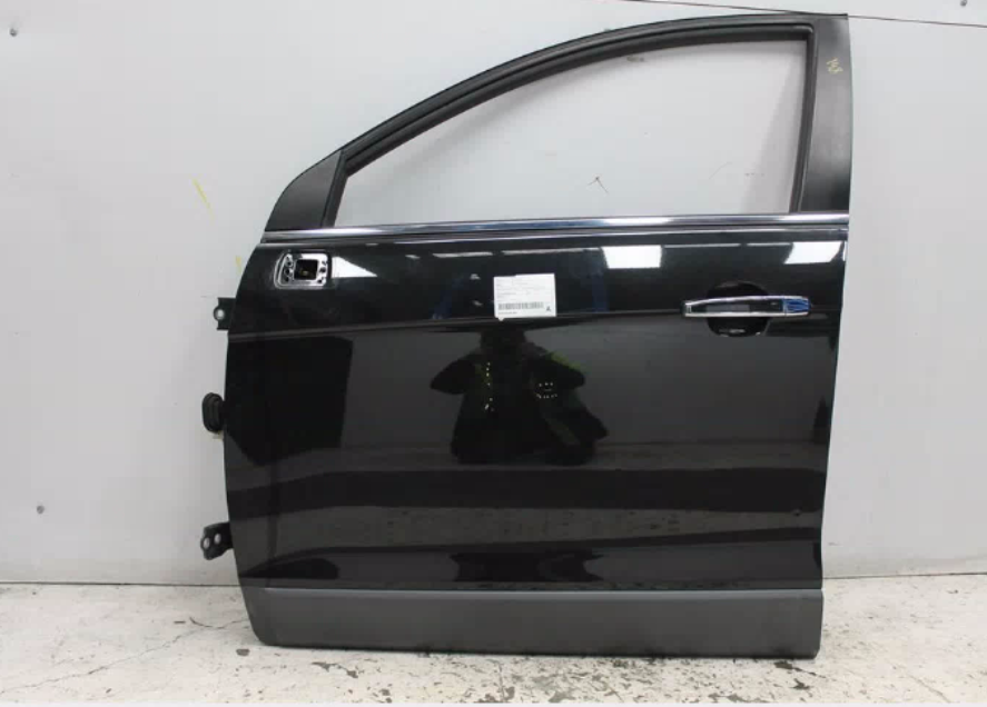 Used Holden, Captiva Left Front Door Cg Ls/Lt/Ltz (4Th Vin = C) W/ Keyless Entry Type 12/13 06/18 2014 – image 1 - All Good Parts