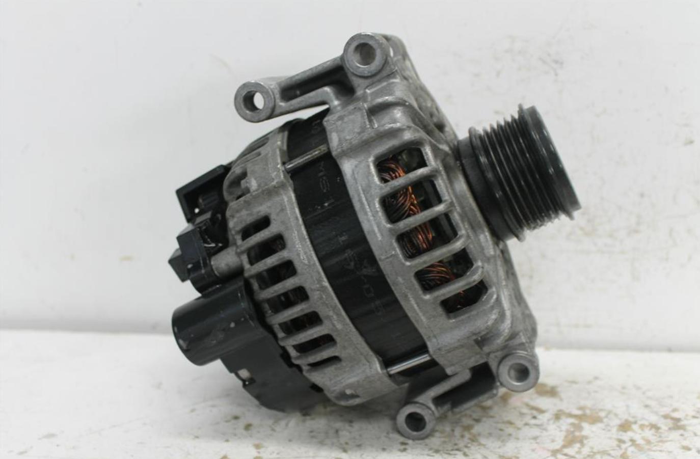 Used Audi, A4 Alternator Petrol 1.8/2.0 Cjeb/Cncd Code B8 8K 07/12 01/16 2012 – image 1 - All Good Parts