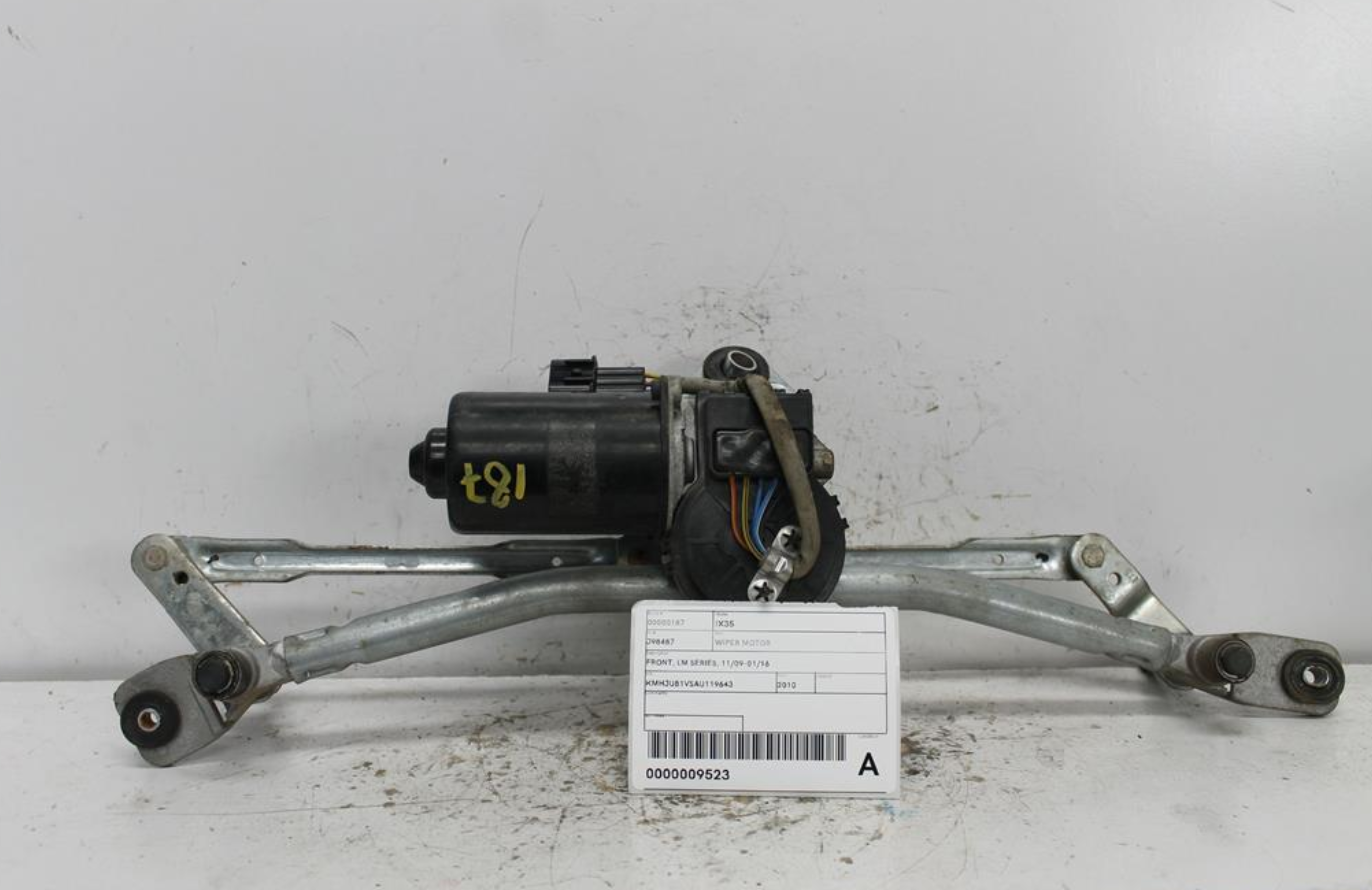 Used Hyundai, IX35 Wiper Motor Front Lm Series 11/09 01/16 2010 – image 1 - All Good Parts