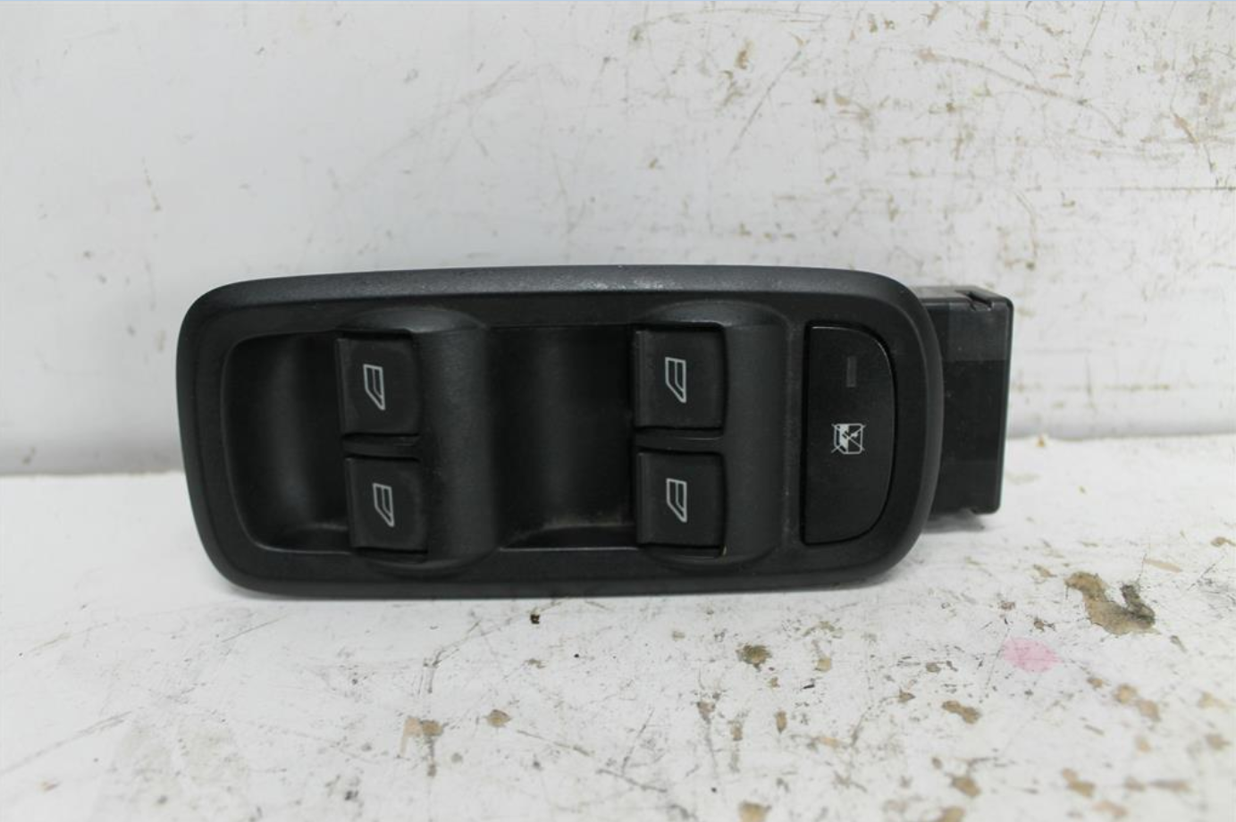 Used Ford, Ecosport Power Window Switch Rh Front (Master Switch) Bk 11/13 09/17 2013 – image 1 - All Good Parts