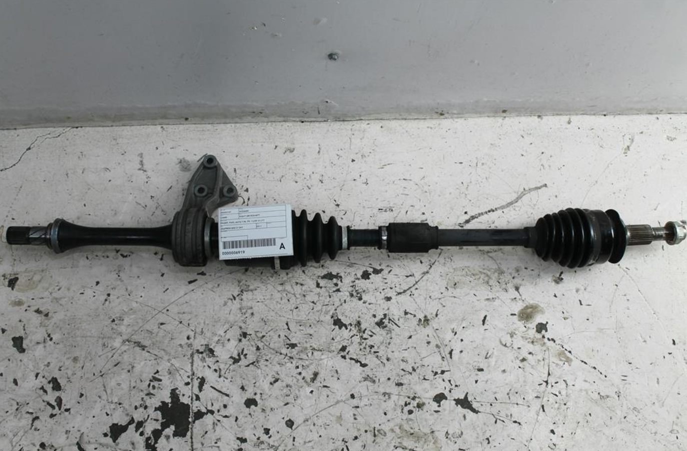 Used Suzuki, Kizashi Right Driveshaft Front Fwd Auto T/M Fr 12/09 01/17 2011 – image 1 - All Good Parts