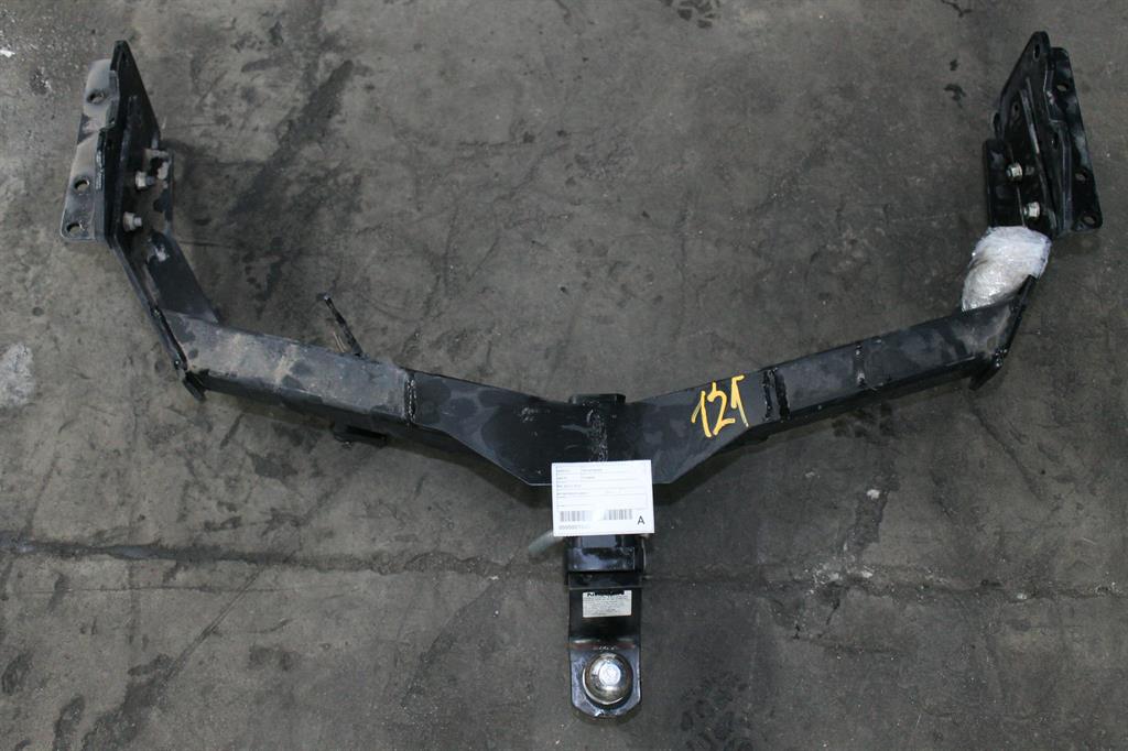 Used Nissan, Pathfinder Towbar R52 06/13 04/21 2014 – image 1 - All Good Parts