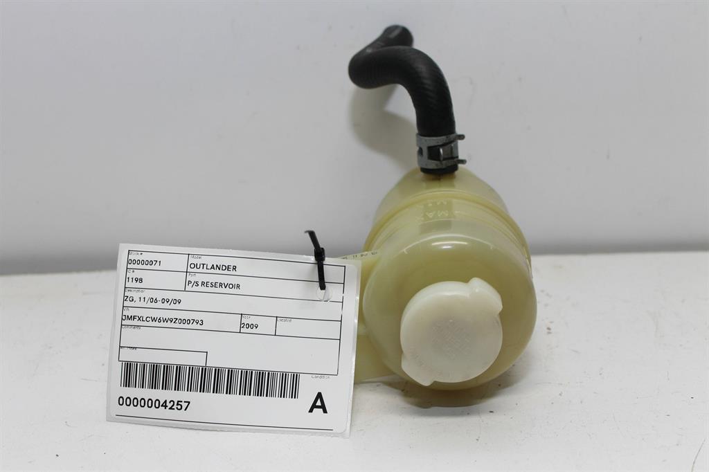 Used Mitsubishi, Outlander P/S Reservoir Zg 11/06 09/09 2009 – image 1 - All Good Parts