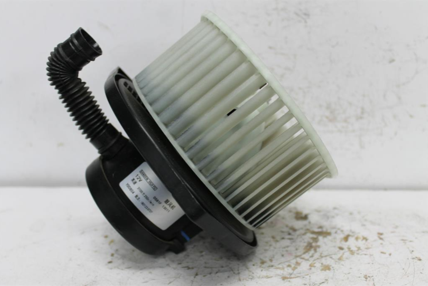 Used LDV, T60 Heater Fan Motor Sk8C 07/17 2018 – image 1 - All Good Parts